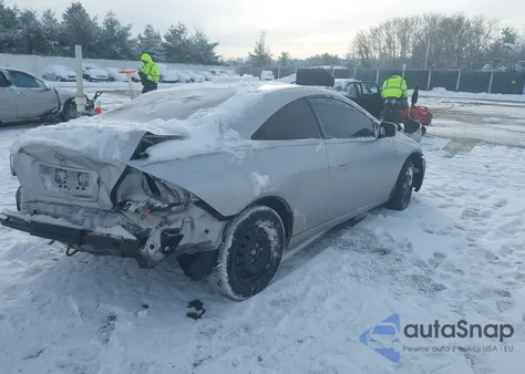 2005 Honda Accord 2.4 Ex z USA, uszkodzony, nr VIN 1HGCM72755A004570